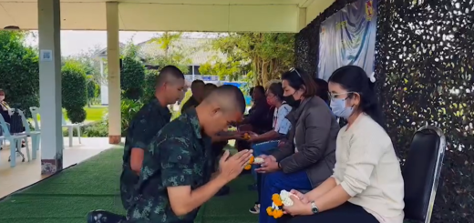 เปิดบ้านจัดกิจกรรมวันพร้อมญาติทหารใหม่